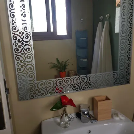 Elescondite * El Sauzal