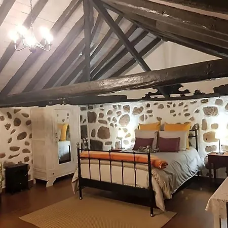 Elescondite Lodge Sauzal