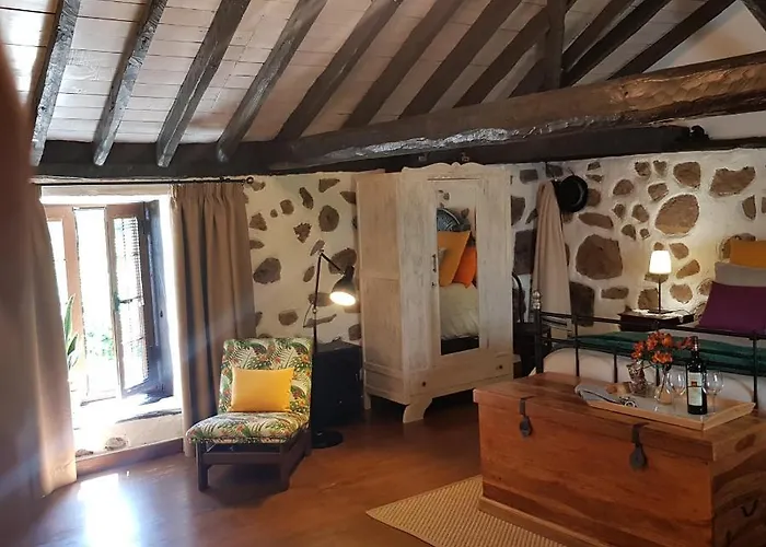 Elescondite * El Sauzal